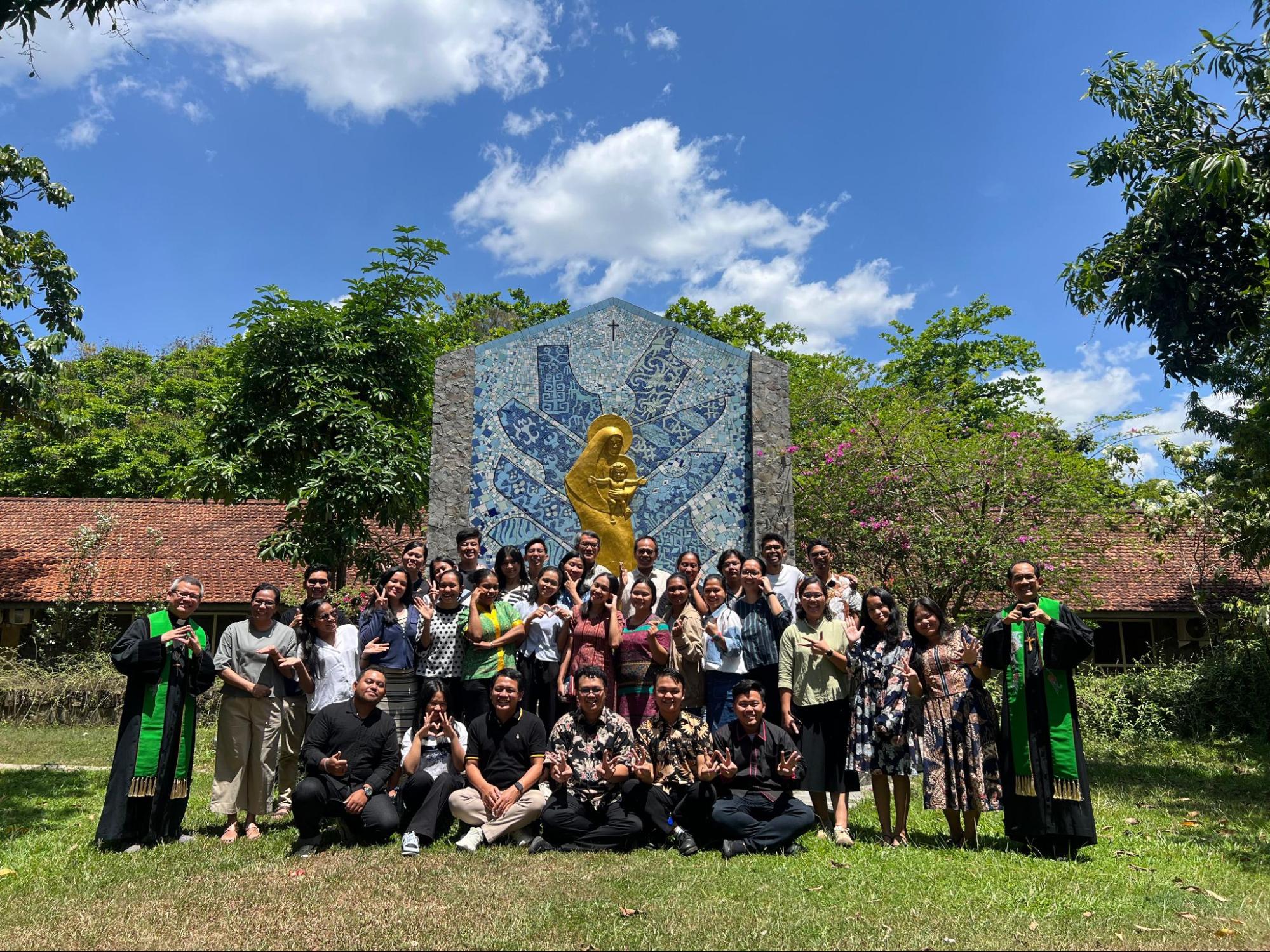 Prodi Filsafat Keilahian Program Magister Slider 1