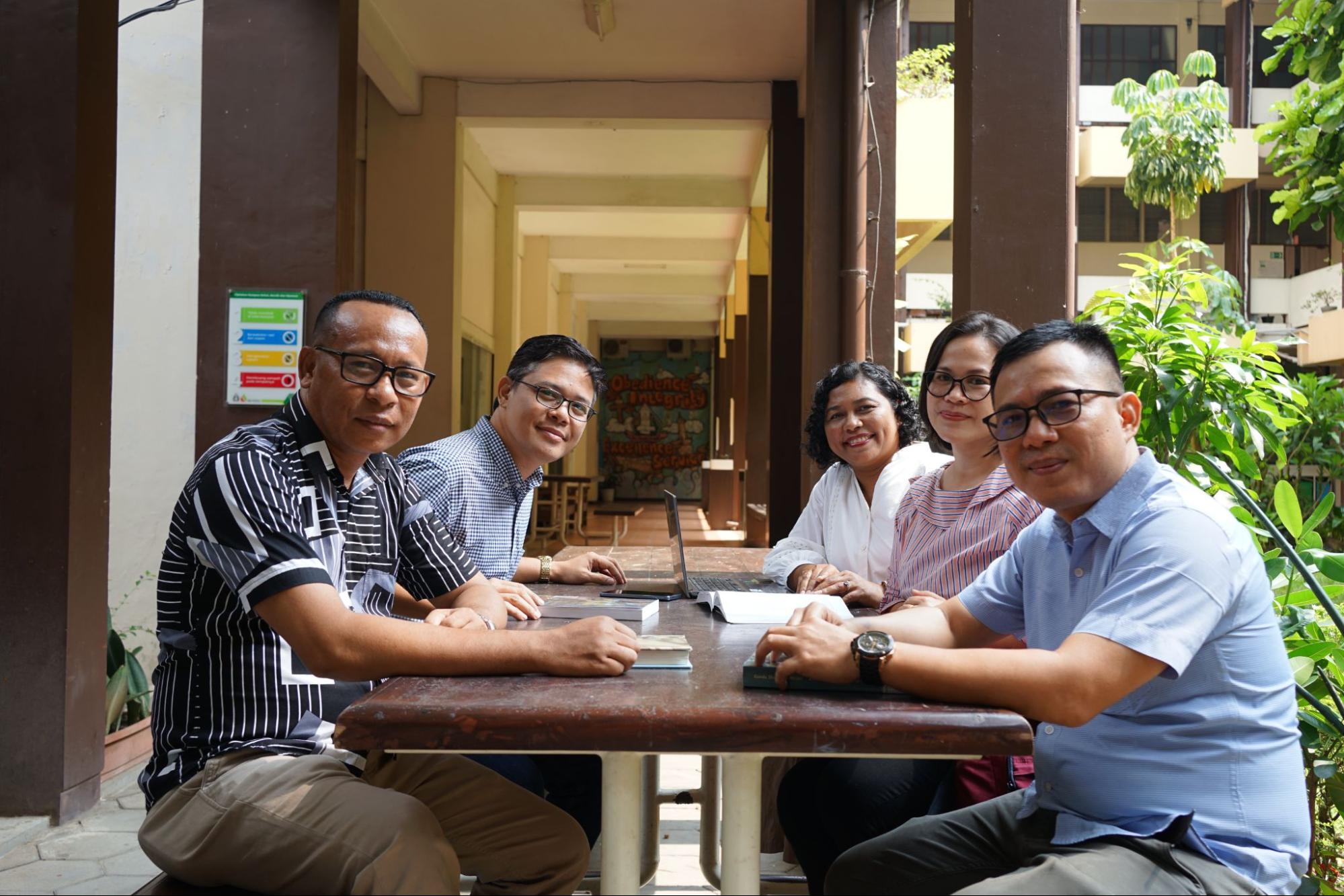 Teologi Program Doktor Slider 1